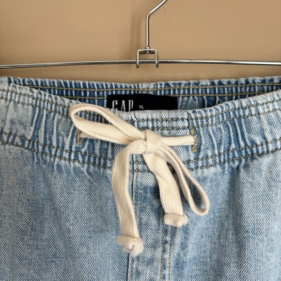 GAP High Rise Wide Leg Stretch Waist Jeans - Picture 6 of 10